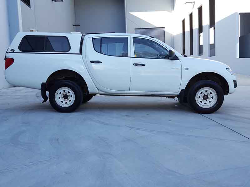 2012 Mitsubishi Triton White Ute 8 Used Vehicle Sales