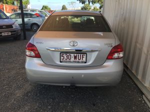 Toyota Yaris Sedan 2010 Silver