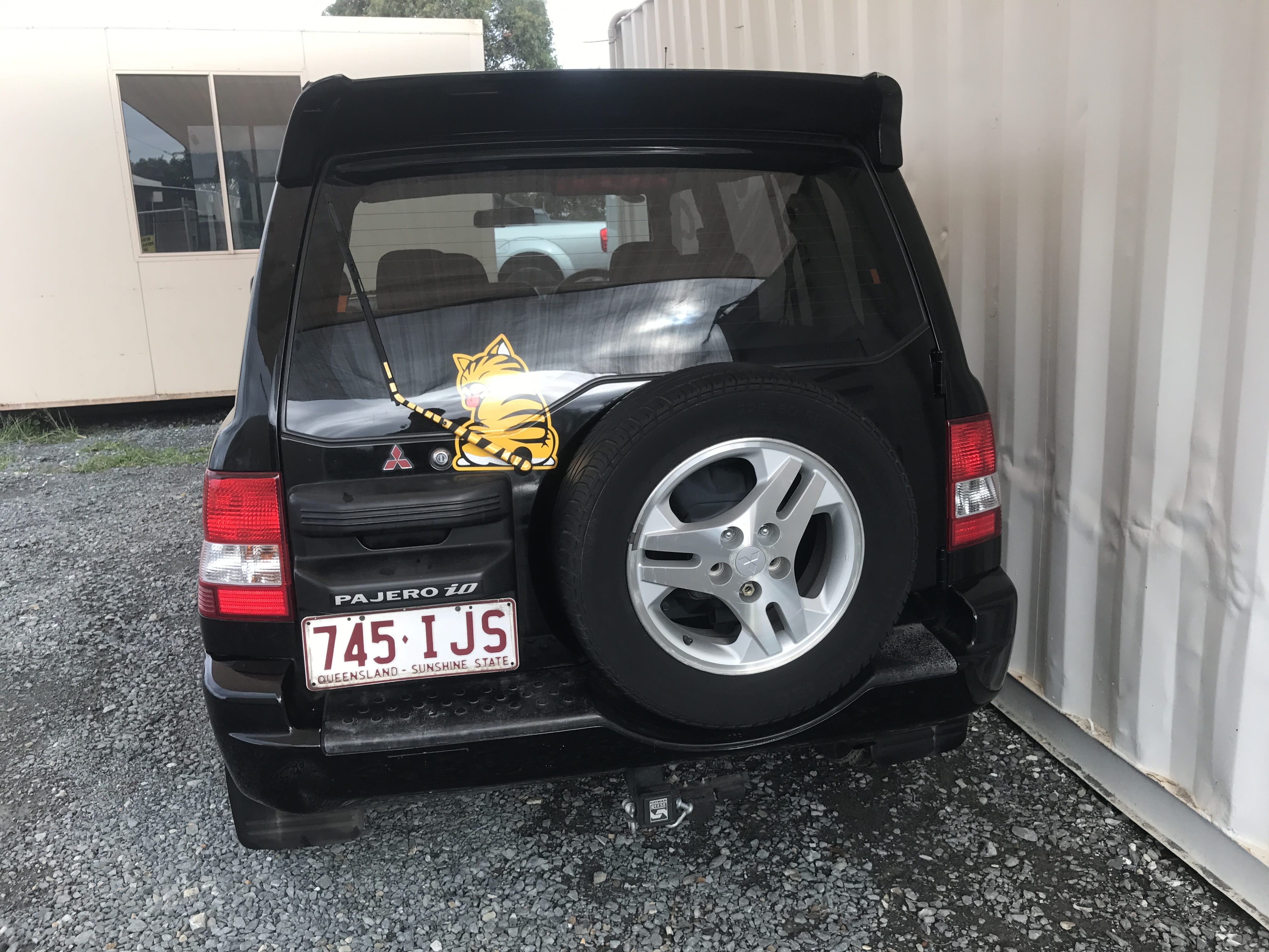 Домкрат pajero io