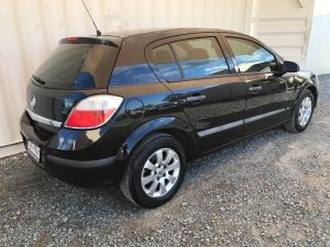 Holden-Astra-2006