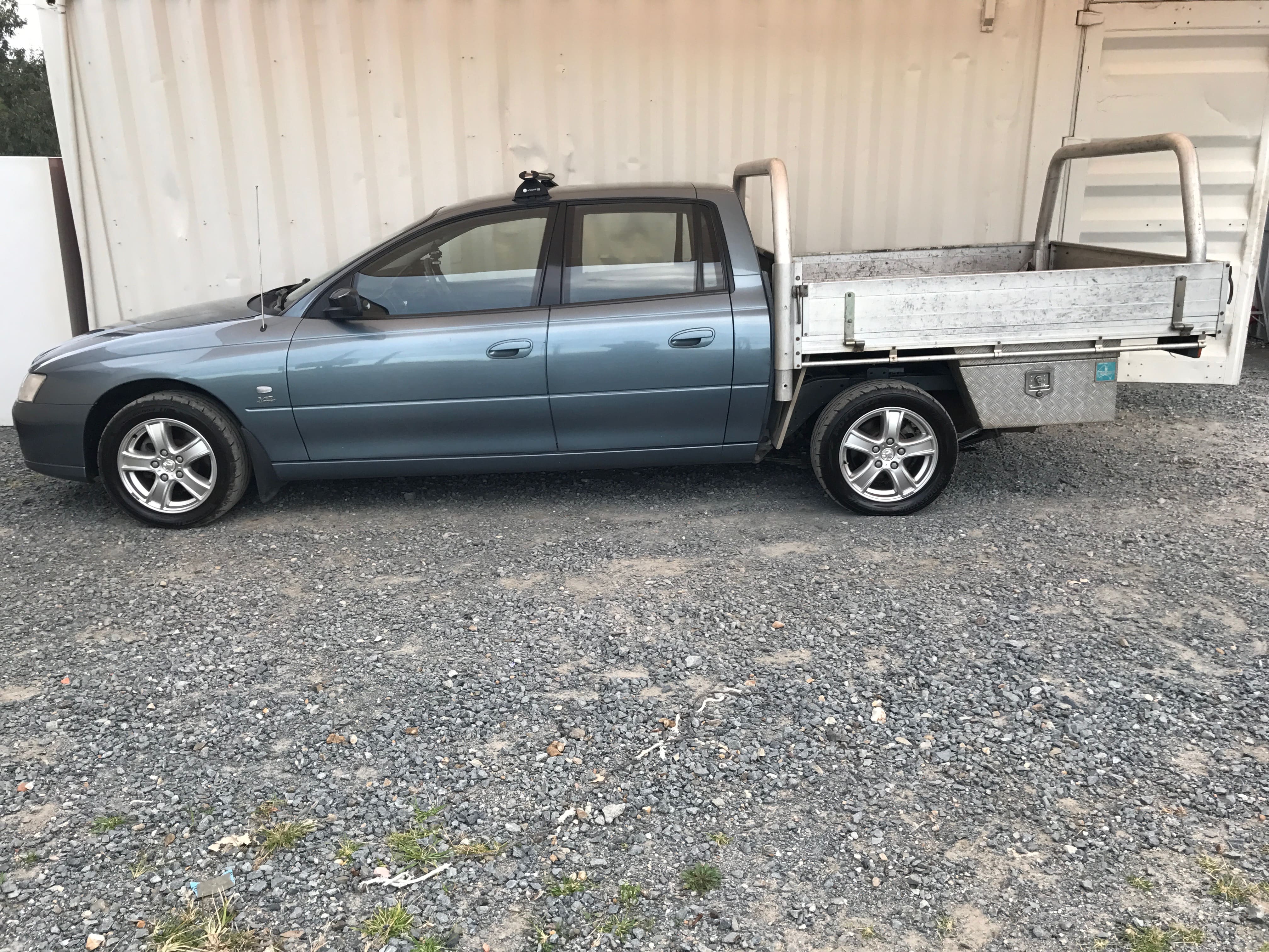 Holden Commodore VY Crewman 2005 Alloy Tray for sale 4