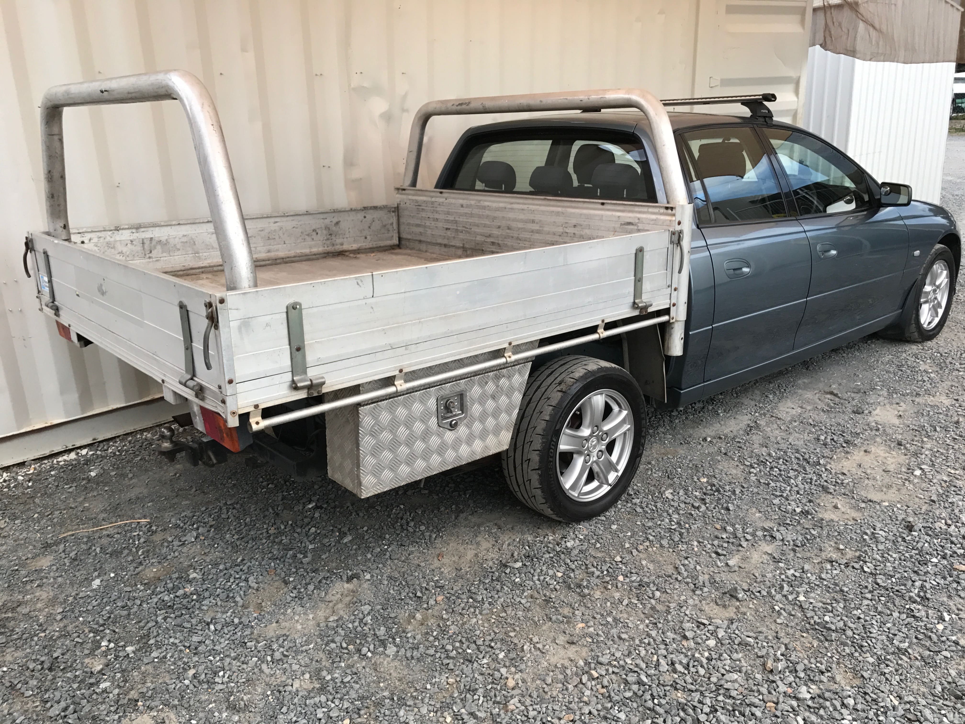 Holden Commodore VY Crewman 2005 Alloy Tray for sale 7