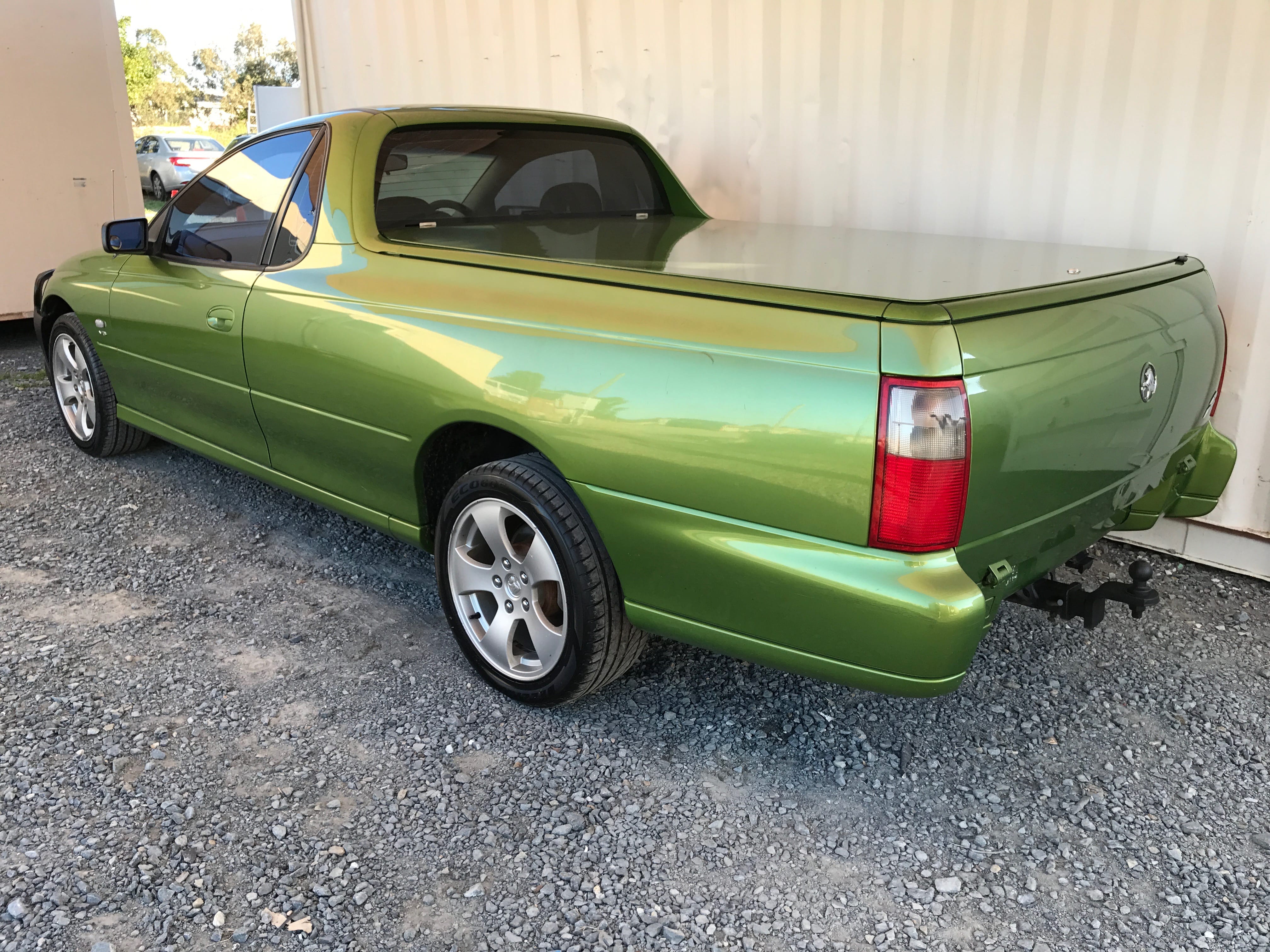 Holden Commodore Ute VY 2003 Green  5-min