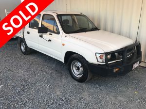 cheap-cars-2004-toyota-hilux-dual-cab-white-sold