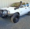 Mitsubishi-Nissan-Navara-D22-2011 White -3