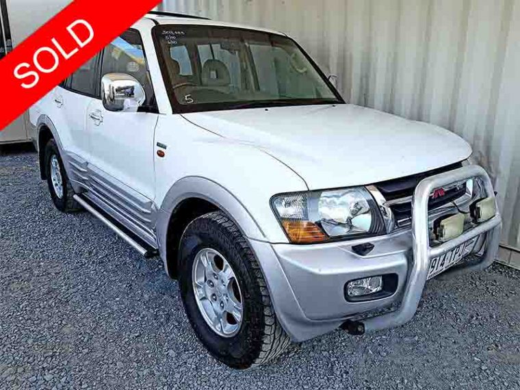 Suzuki Grand Vitara SUV 2006 Silver For Sale