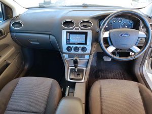 Automatic 4cyl Ford Focus Sedan 2005 Silver