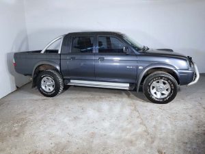4x4 Turbo Diesel Dual Cab Ute Mitsubishi Triton GLX-R 2005 Grey
